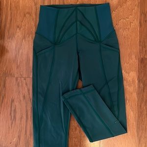 Green Highwaisted Lululemon Crop Leggings